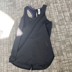 Black iviva tank